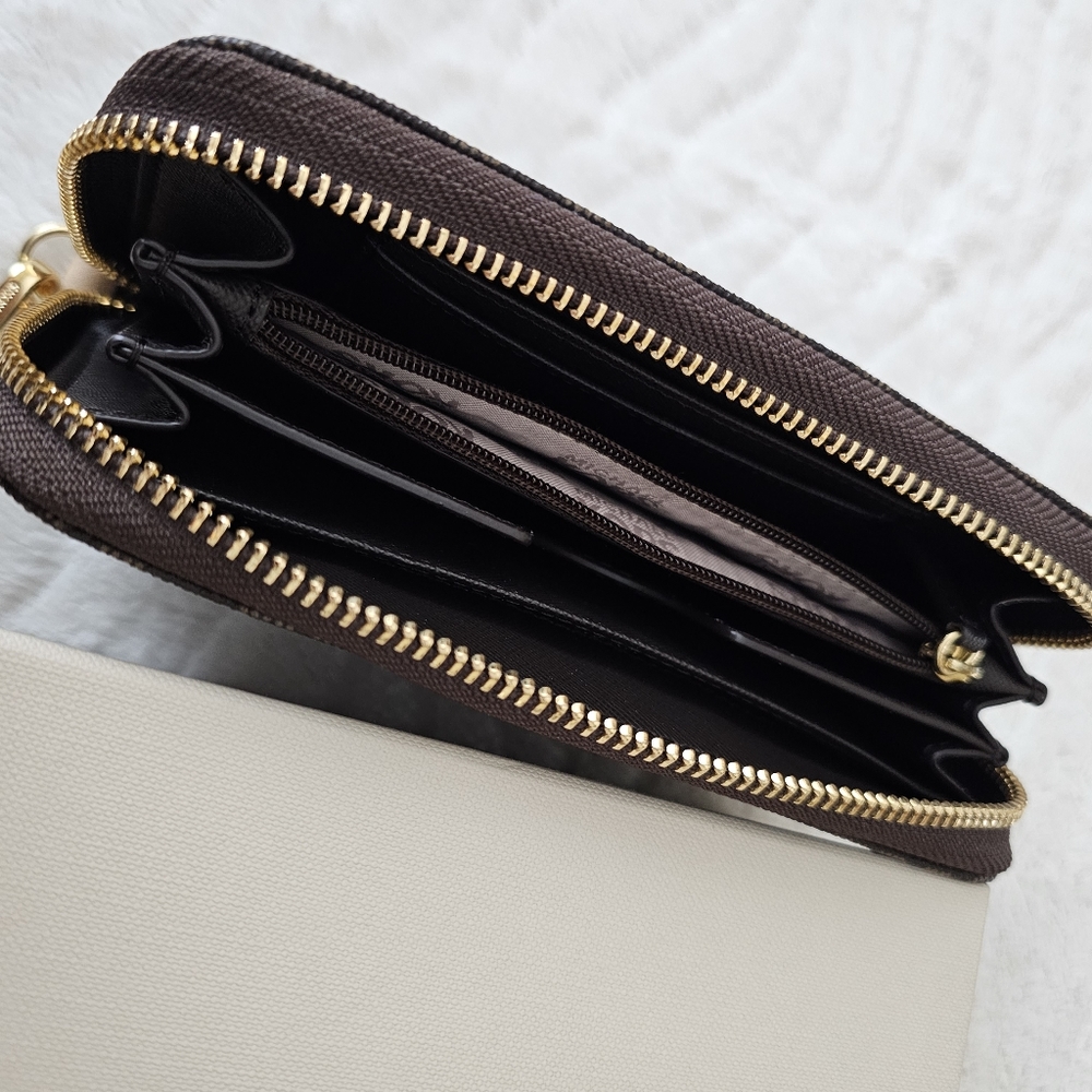 Michael Kors Jet Set Brown Wristlet Zipped Wallet - Picture 6 of 11